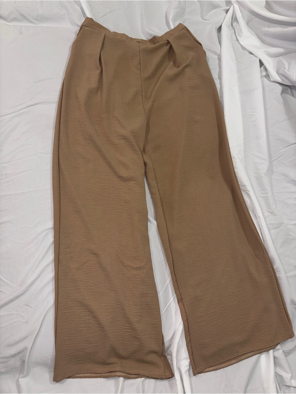 Wide-Leg Women's Pants in Tan